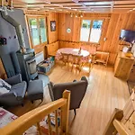 Repos En Montagne, Au Vert, Vue Et Terrasse アパート *