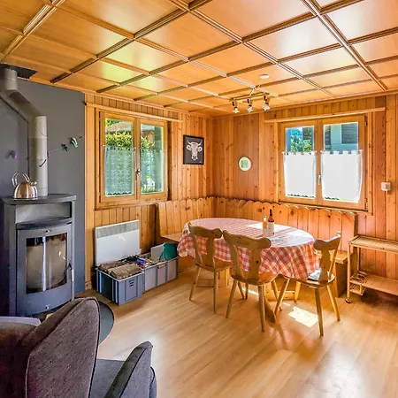 Repos En Montagne, Chalet Au Vert, Vue Et Jardin