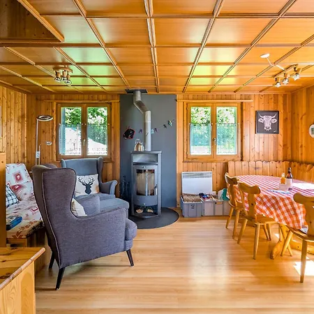 Repos En Montagne, Chalet Au Vert, Vue Et Jardin La Tzoumaz